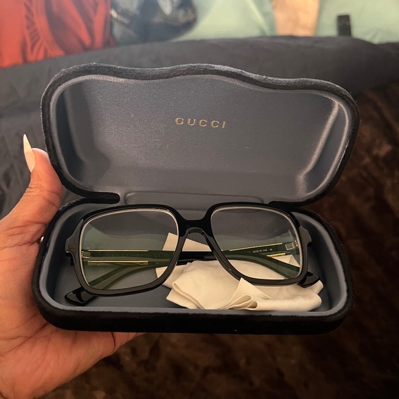 Gucci glasses - Picture 1 of 4